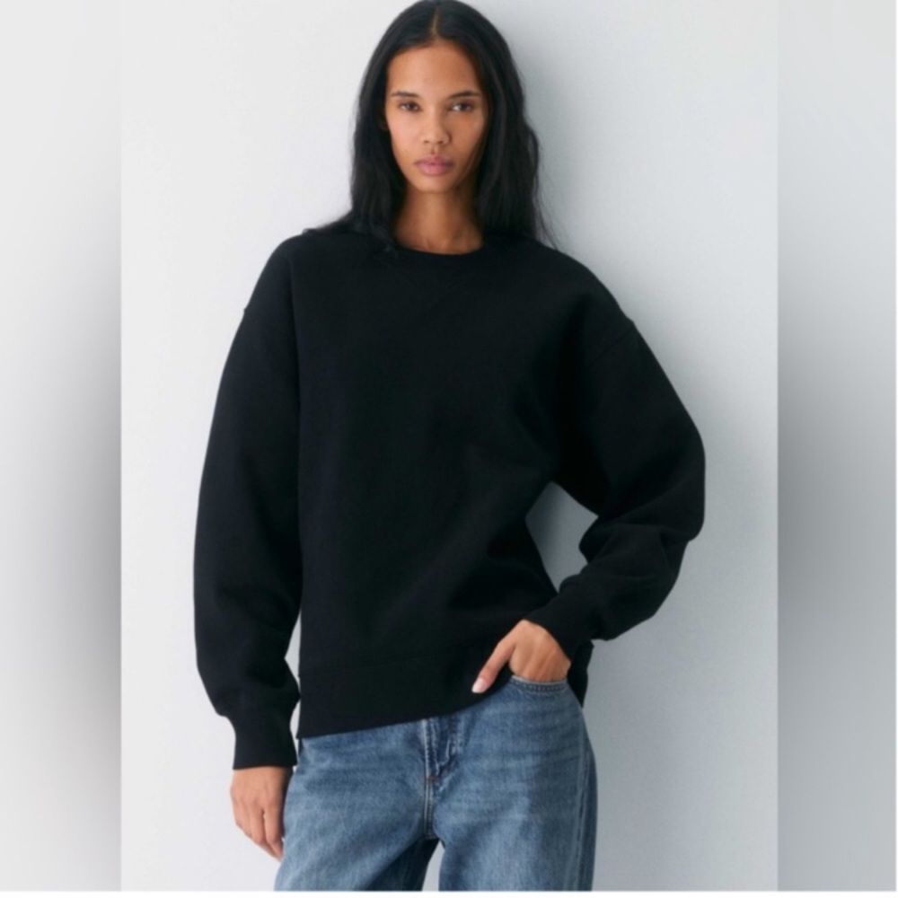 TNA Cozy Fleece Boyfriend Classic Black Crew Neck Sweater
